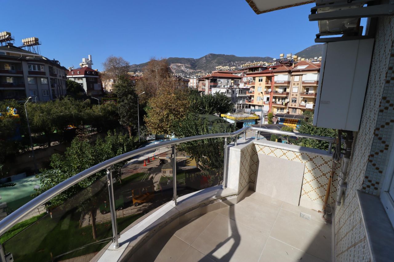 Квартира в Алании, Турция, 190 м² - фото 12