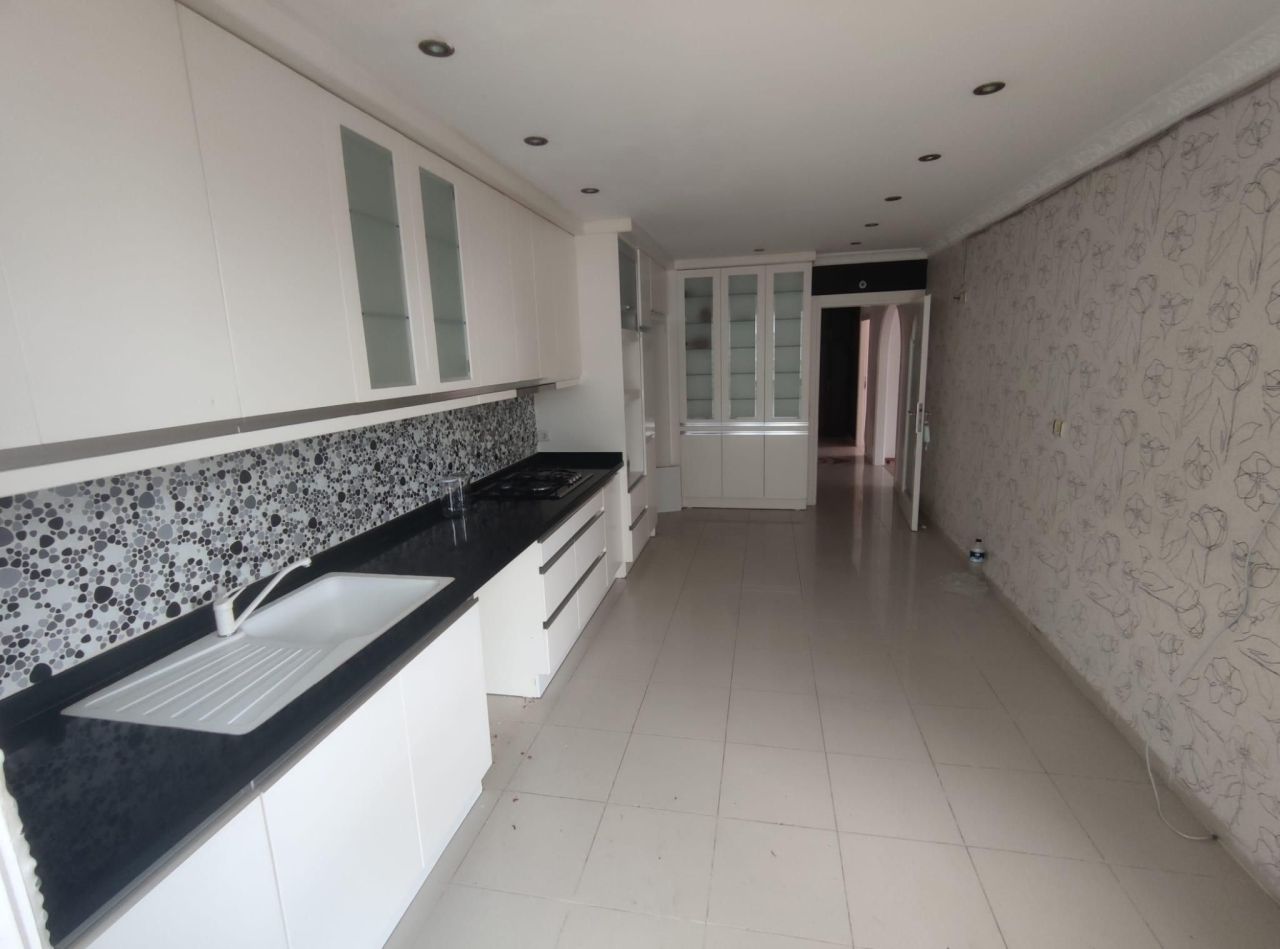 Квартира в Алании, Турция, 250 м² - фото 12