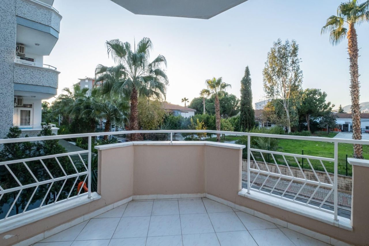 Квартира в Алании, Турция, 90 м² - фото 12