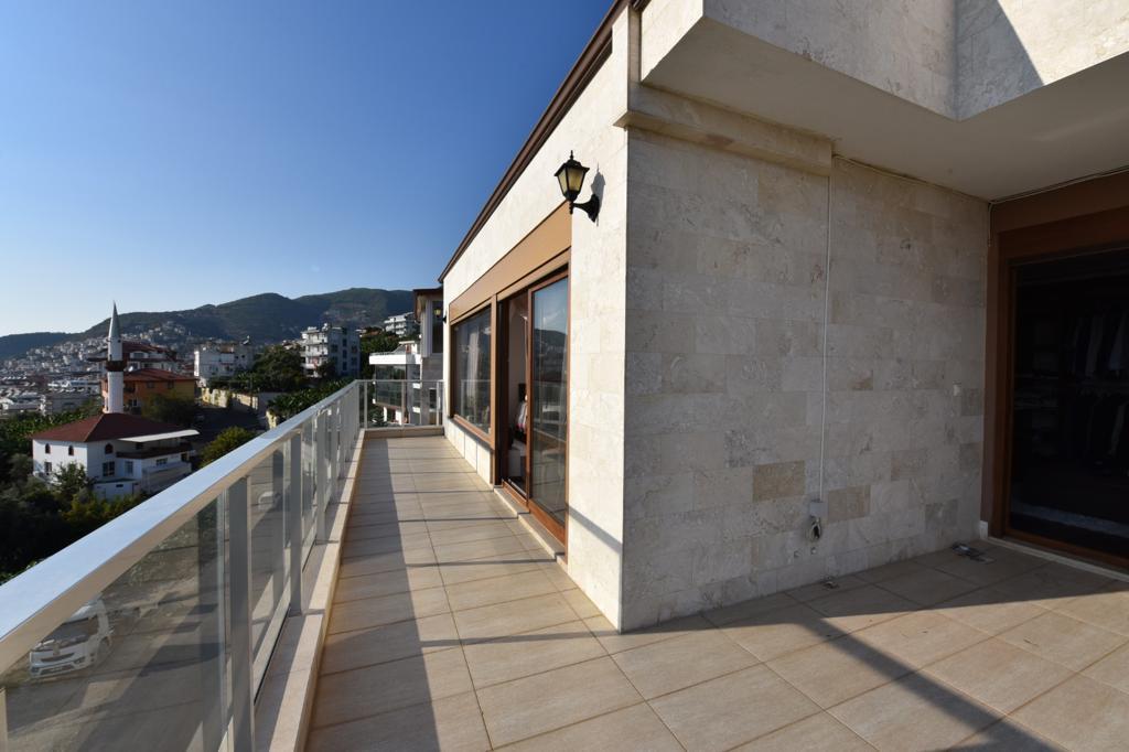 Квартира в Алании, Турция, 300 м² - фото 12