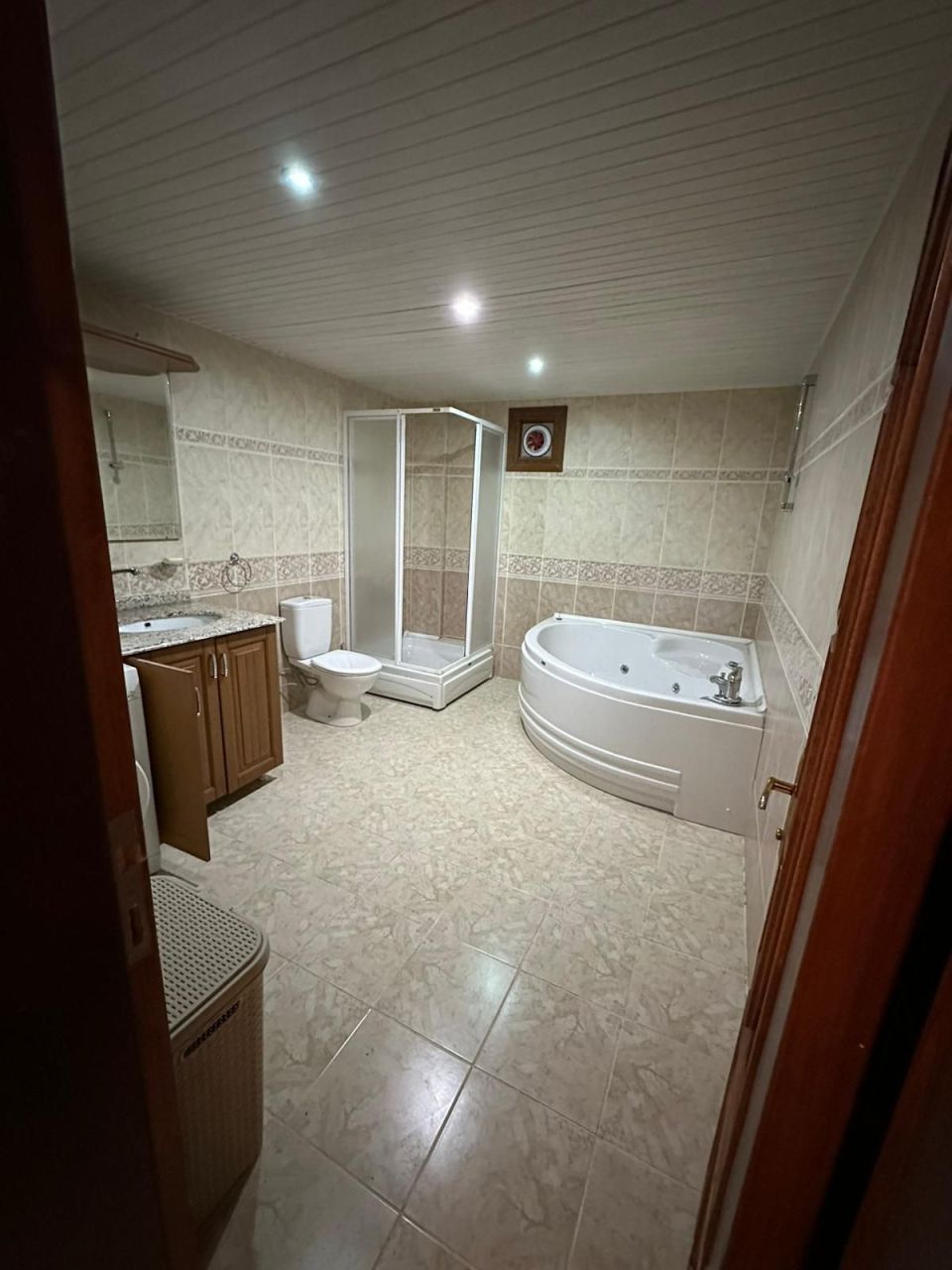 Вилла в Кестеле, Турция, 340 м² - фото 12