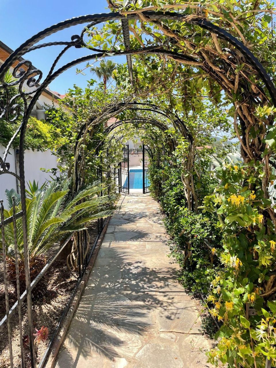 Вилла в Алании, Турция, 450 м² - фото 12