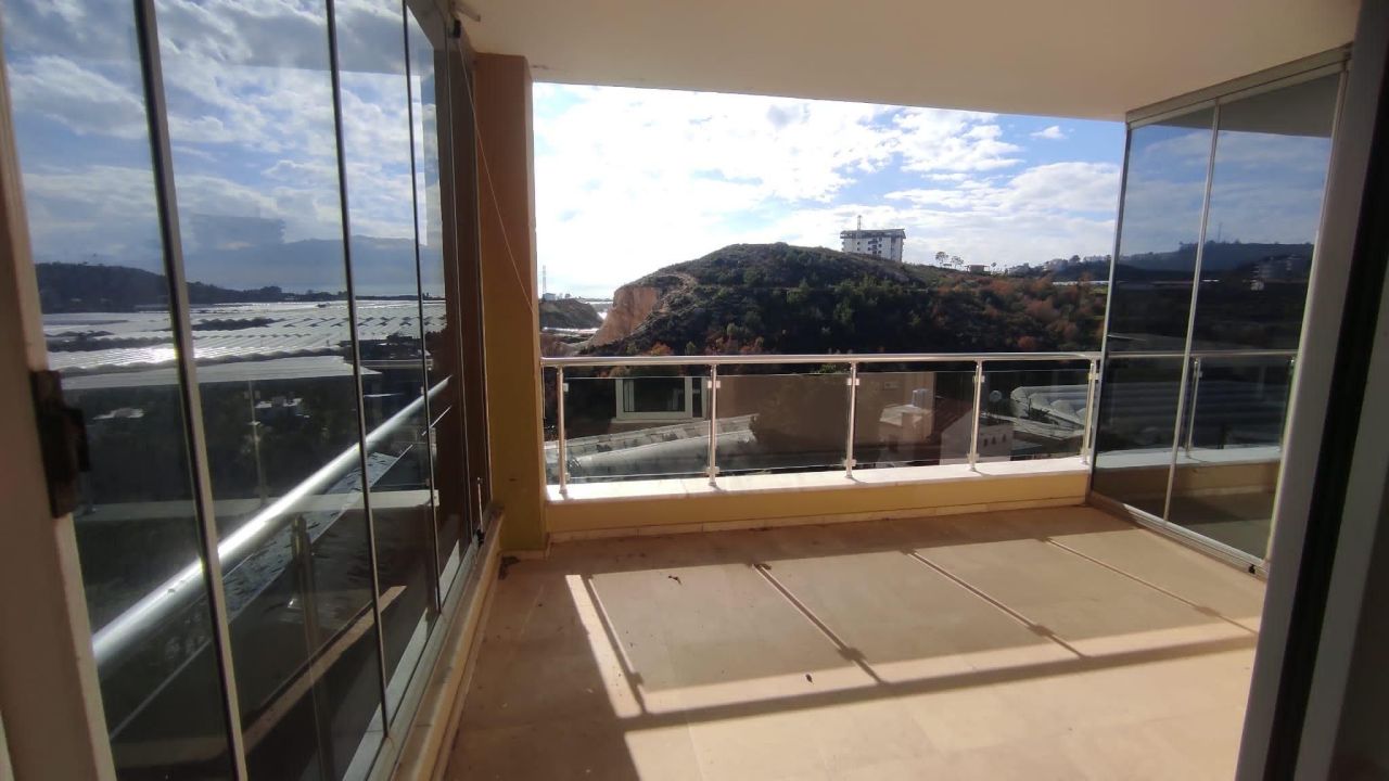 Квартира в Алании, Турция, 300 м² - фото 13