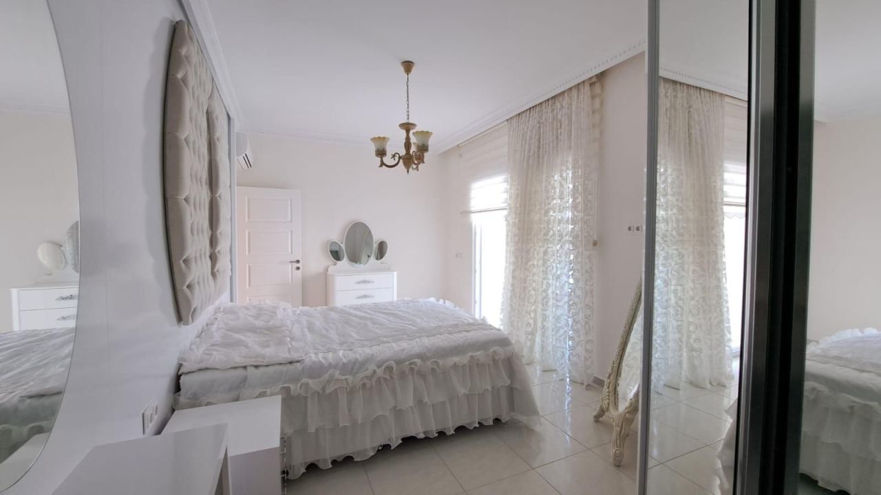 Квартира в Алании, Турция, 130 м² - фото 13