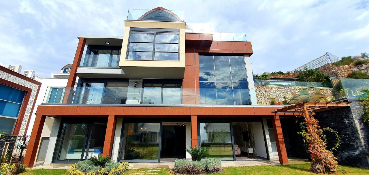 Вилла в Алании, Турция, 600 м² - фото 13