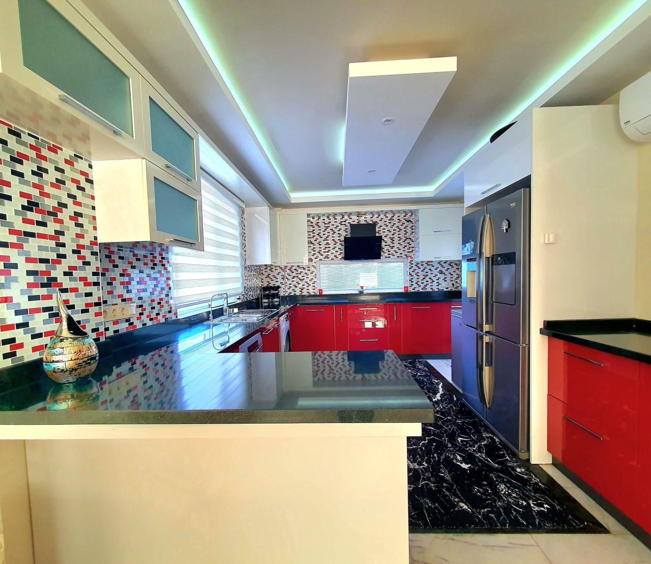 Вилла в Алании, Турция, 230 м² - фото 14