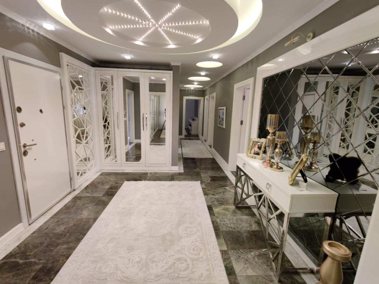 Квартира в Алании, Турция, 250 м² - фото 14