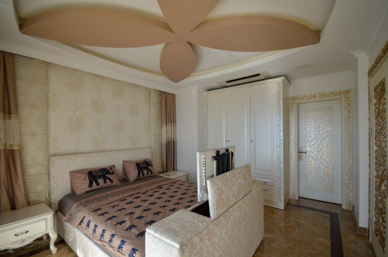 Вилла в Алании, Турция, 300 м² - фото 15