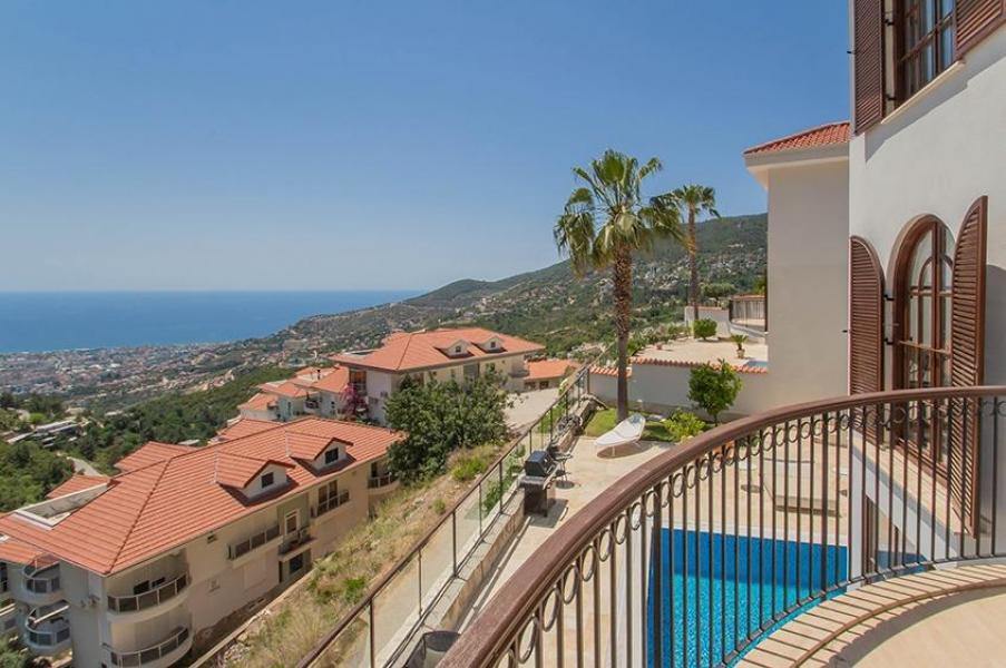 Вилла в Алании, Турция, 390 м² - фото 15