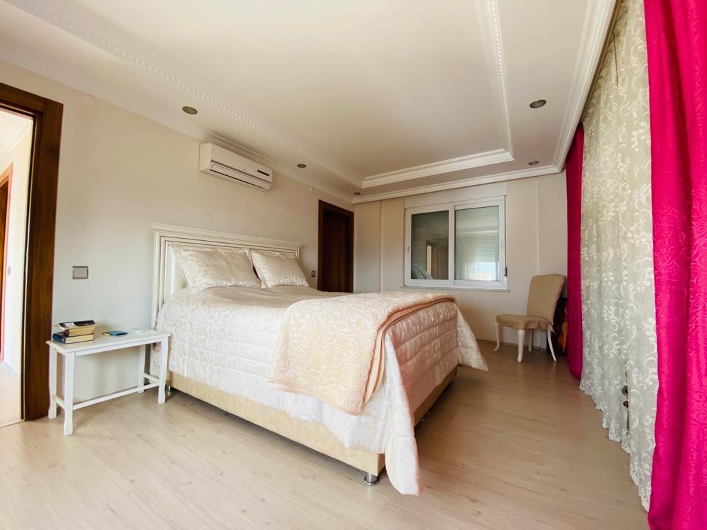 Вилла в Алании, Турция, 500 м² - фото 15