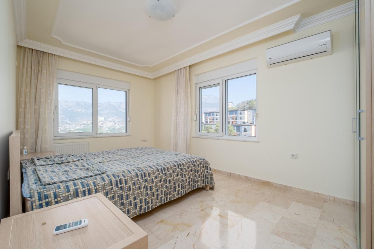 Вилла в Алании, Турция, 280 м² - фото 15