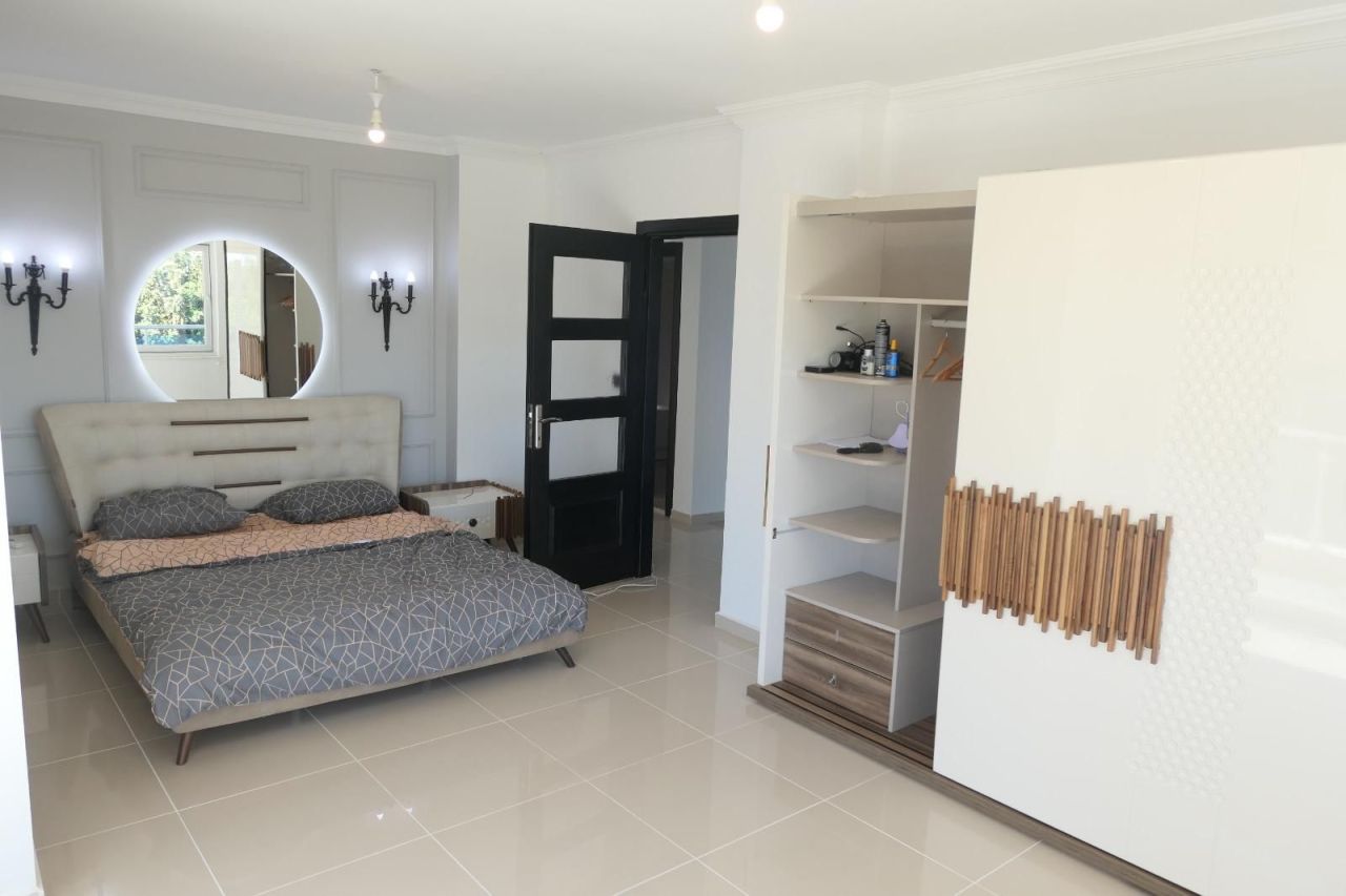 Вилла в Алании, Турция, 400 м² - фото 15