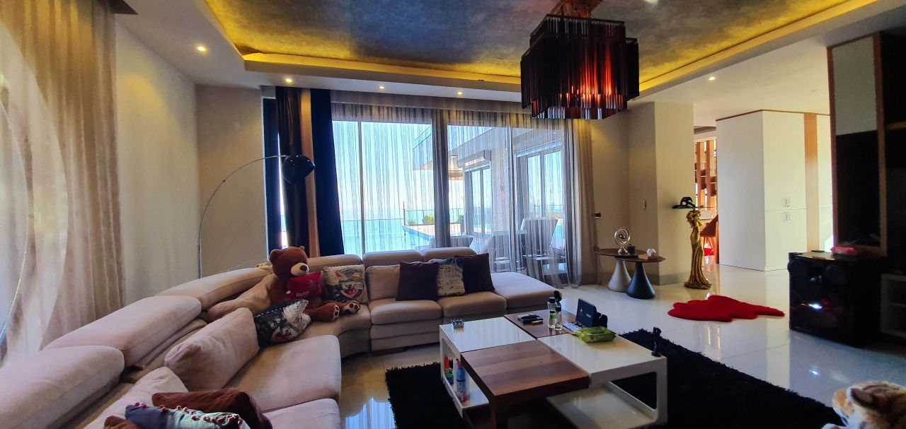 Вилла в Алании, Турция, 350 м² - фото 15