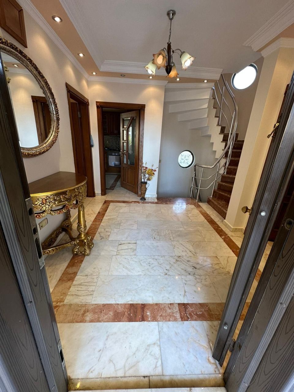 Вилла в Кестеле, Турция, 340 м² - фото 16