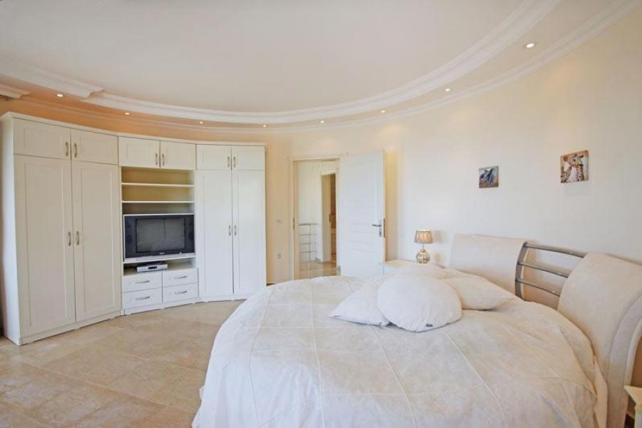 Вилла в Алании, Турция, 265 м² - фото 16