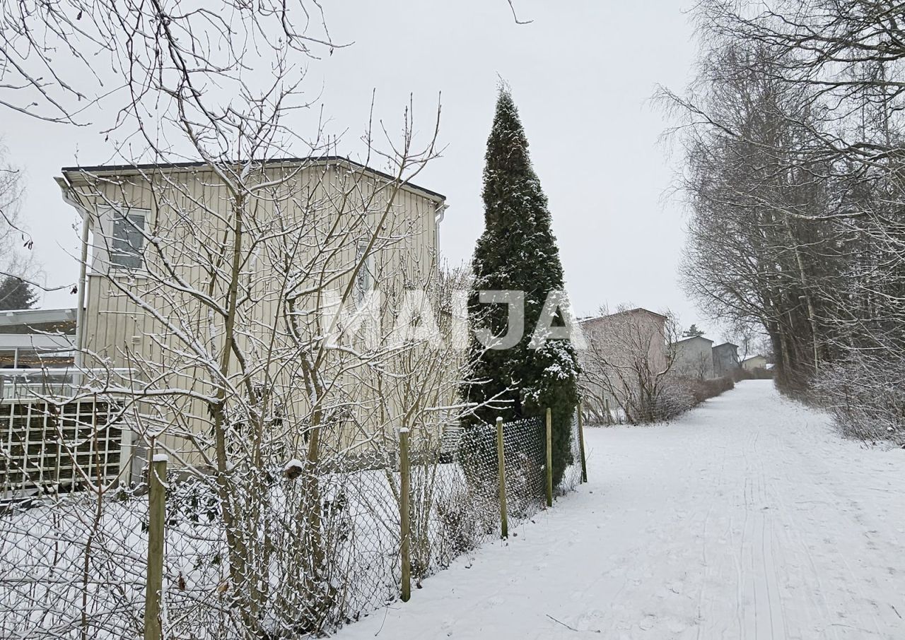 Дом в Хельсинки, Финляндия, 90 м² - фото 1