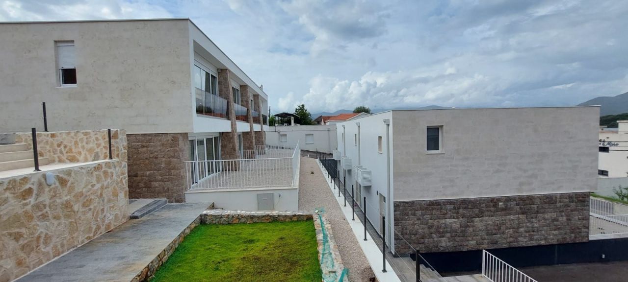 Таунхаус на полуострове Луштица, Черногория, 90 м² - фото 2