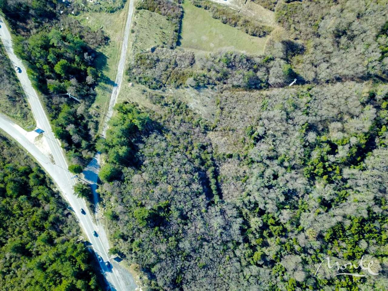 Земля в Каваче, Черногория, 6 750 м² - фото 2