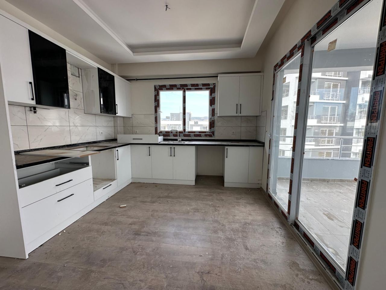 Квартира в Мерсине, Турция, 110 м² - фото 3
