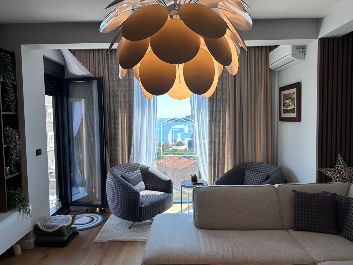 Апартаменты в Бечичи, Черногория, 84 м² - фото 1