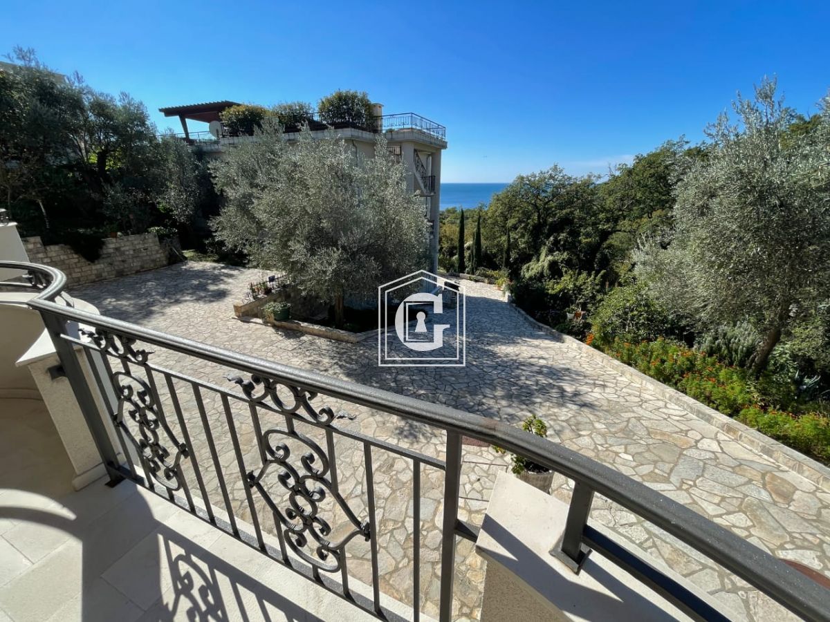 Апартаменты в Петроваце, Черногория, 88 м² - фото 2