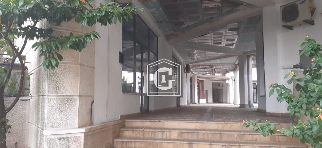 Коммерческая недвижимость в Будве, Черногория, 28 м² - фото 2