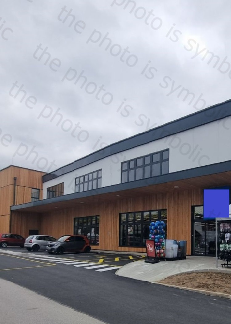 Магазин в Целе, Словения, 1 750 м² - фото 2