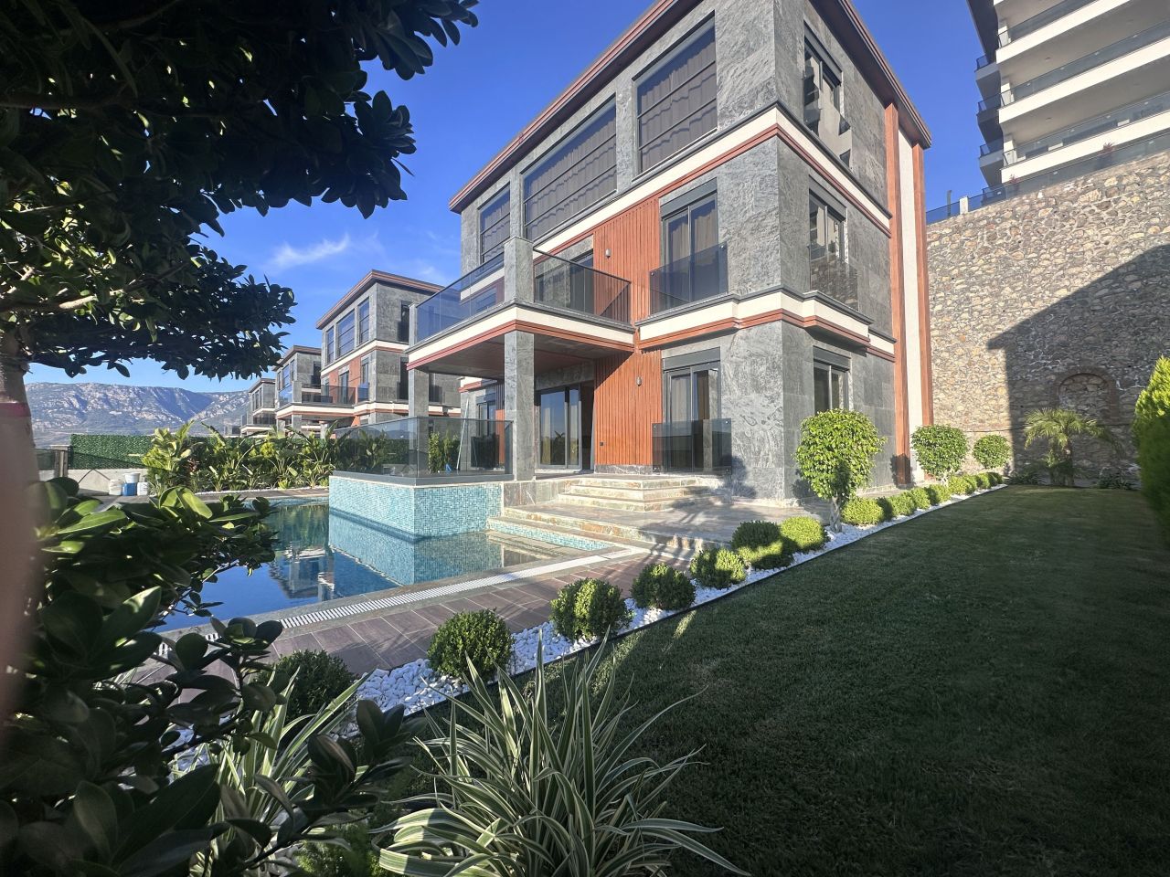 Вилла в Алании, Турция, 338 м² - фото 1