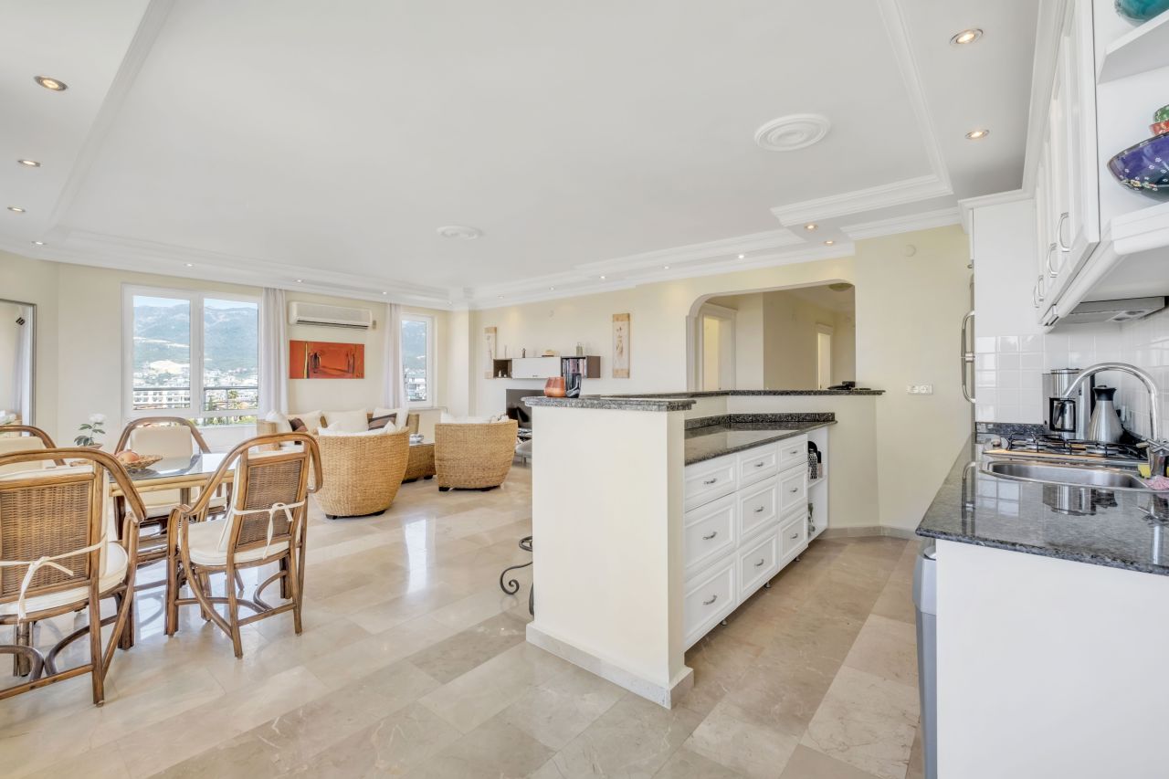 Апартаменты в Алании, Турция, 240 м² - фото 4