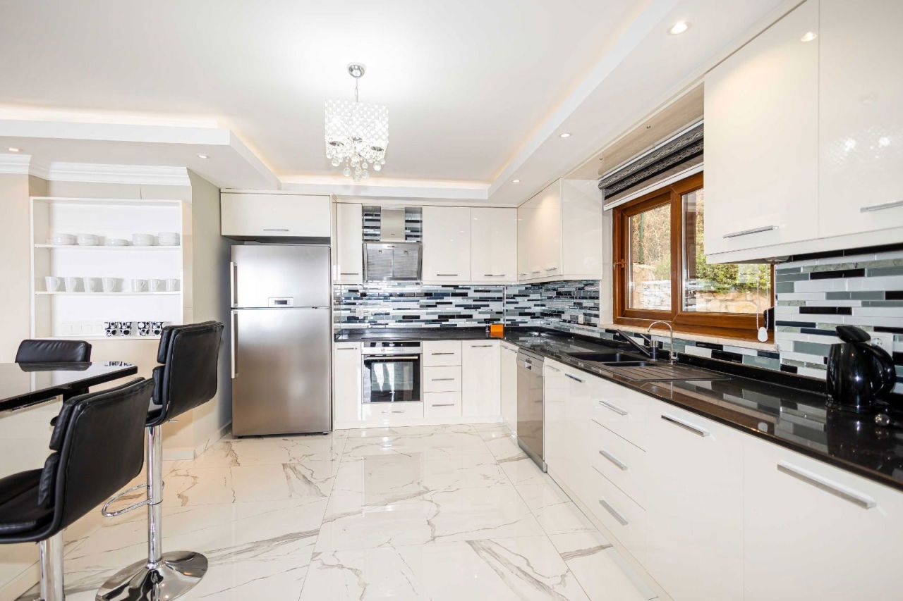 Вилла в Алании, Турция, 240 м² - фото 8