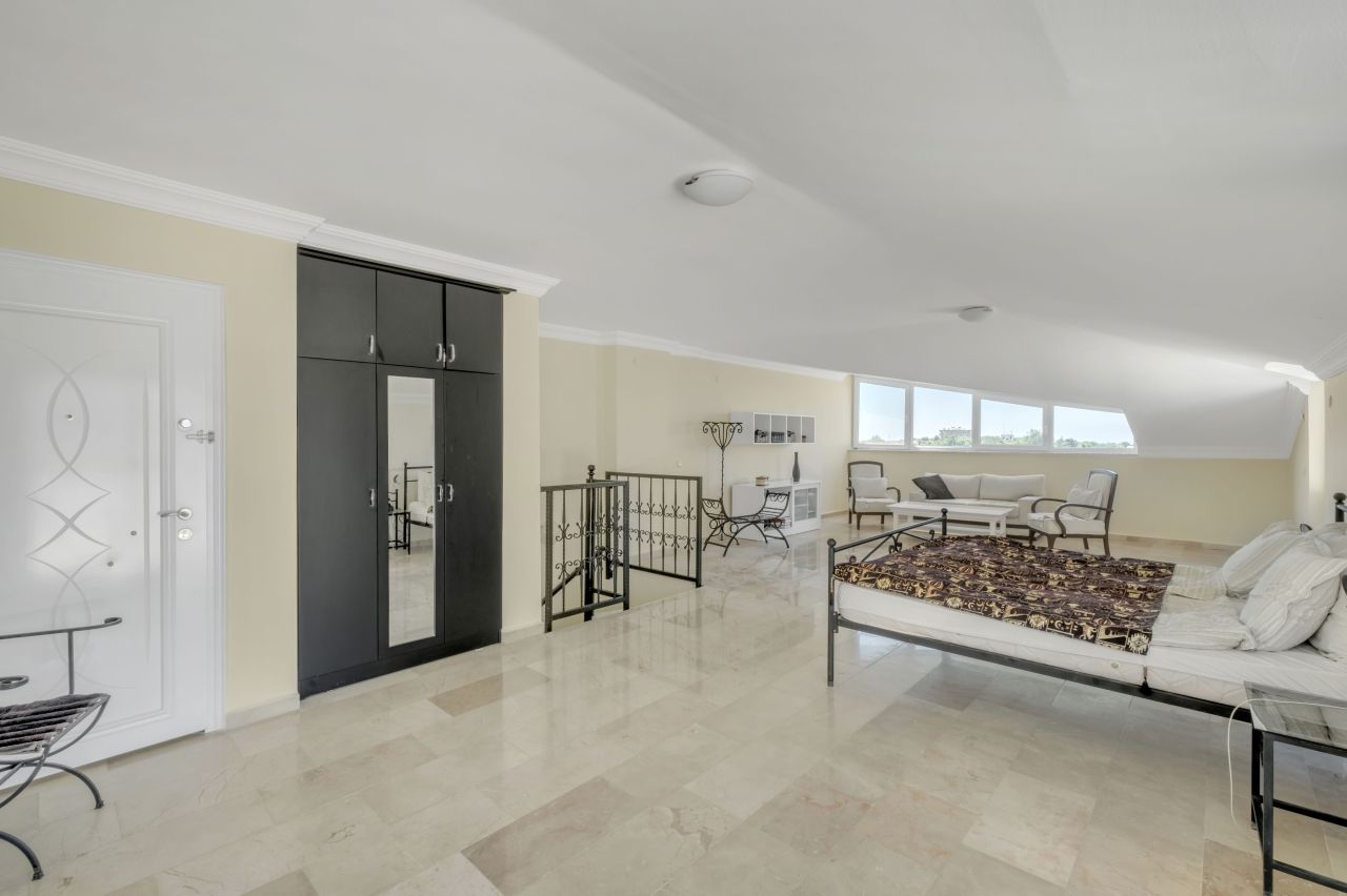 Апартаменты в Алании, Турция, 240 м² - фото 9