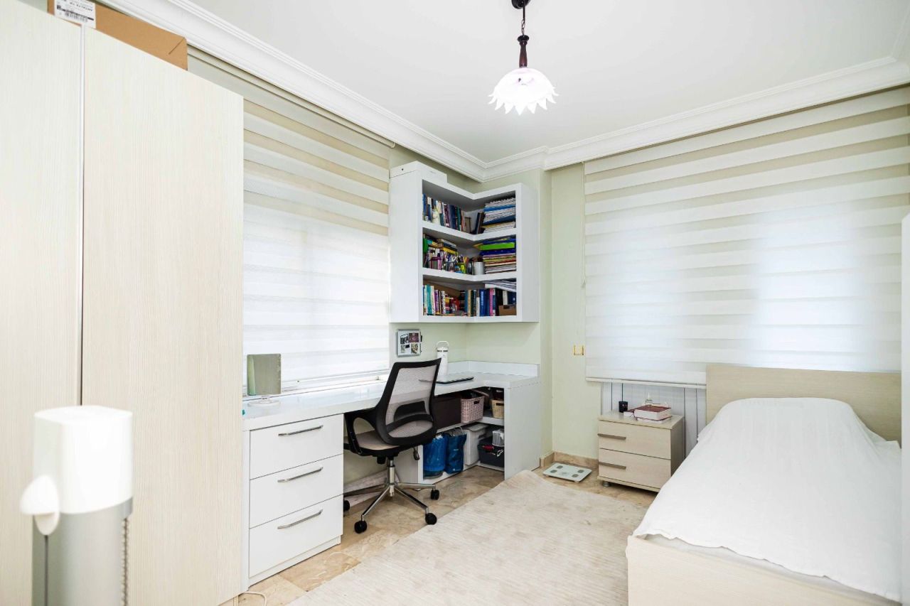 Апартаменты в Алании, Турция, 250 м² - фото 12