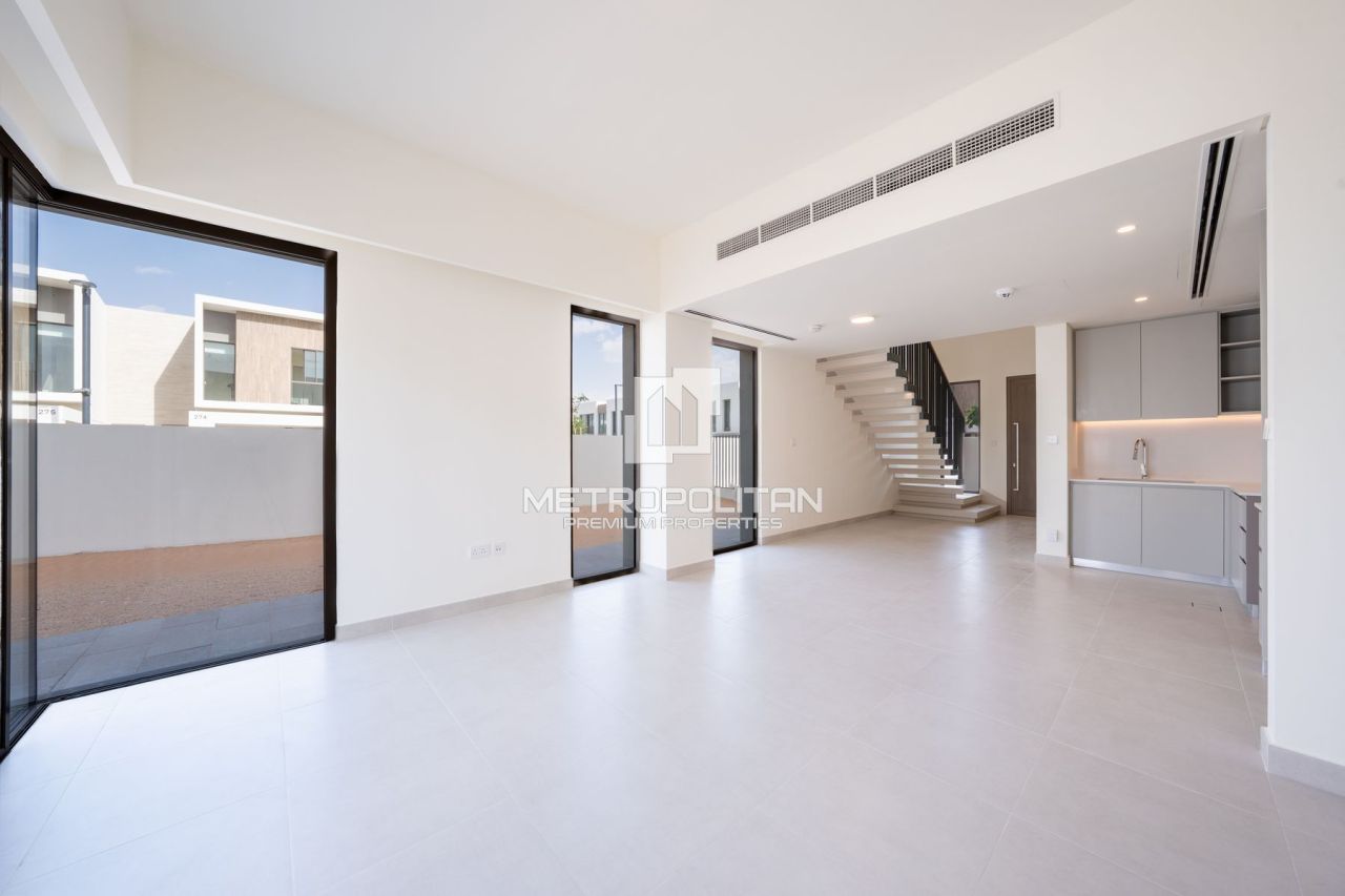 Вилла в Дубае, ОАЭ, 212 м² - фото 4