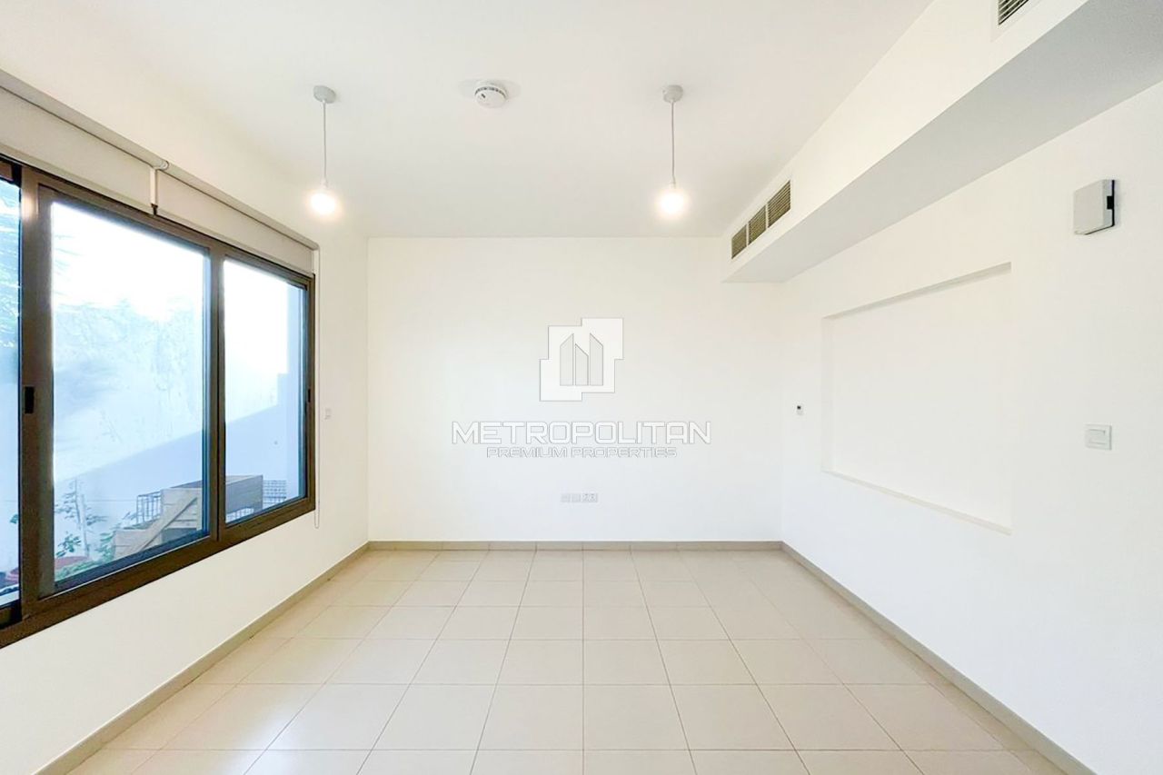 Таунхаус в Дубае, ОАЭ, 196 м² - фото 13