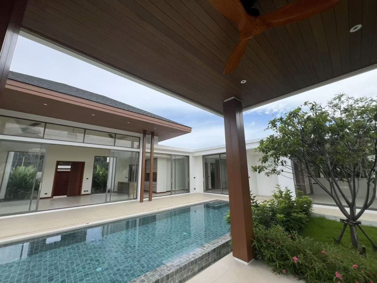 Вилла в Тхаланге, Таиланд, 394 м² - фото 4