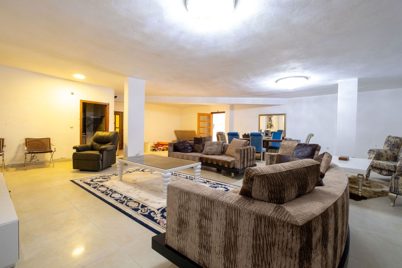 Вилла в Алании, Турция, 400 м² - фото 7