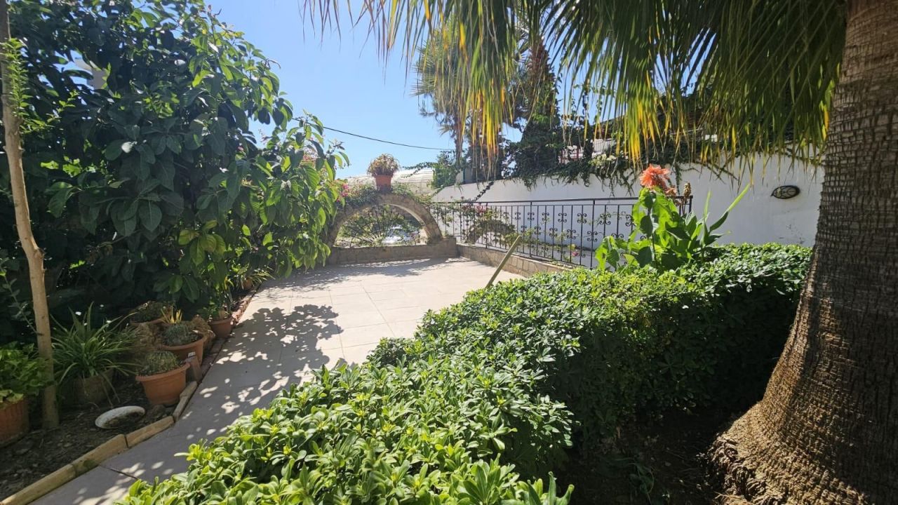 Вилла в Алании, Турция, 595 м² - фото 15