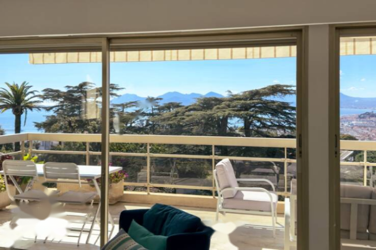 Квартира в Каннах, Франция, 65 м² - фото 1