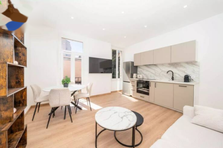 Квартира в Каннах, Франция, 41 м² - фото 1