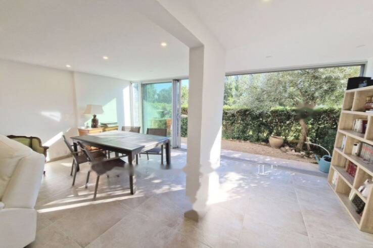 Квартира в Каннах, Франция, 88 м² - фото 1