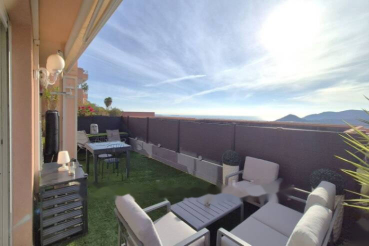 Квартира в Каннах, Франция, 52 м² - фото 1