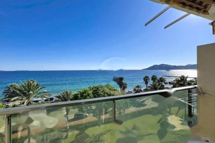 Квартира в Каннах, Франция, 48 м² - фото 1