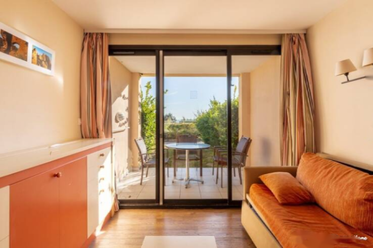 Квартира в Каннах, Франция, 27 м² - фото 1