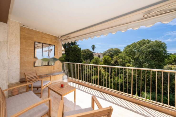 Квартира в Каннах, Франция, 56 м² - фото 1