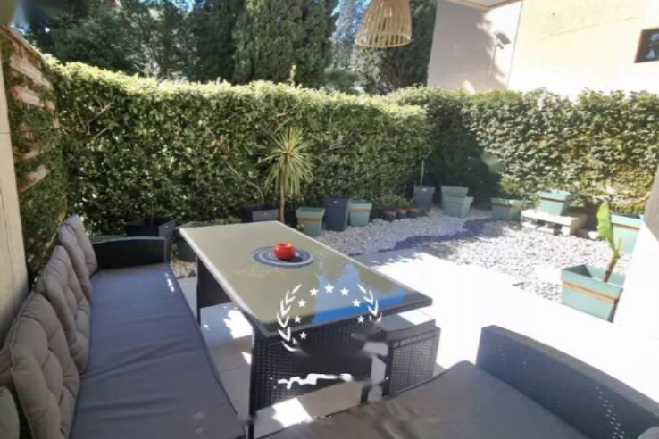 Квартира в Каннах, Франция, 31 м² - фото 1