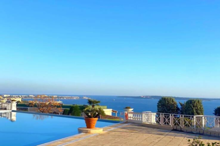 Квартира в Каннах, Франция, 30 м² - фото 1