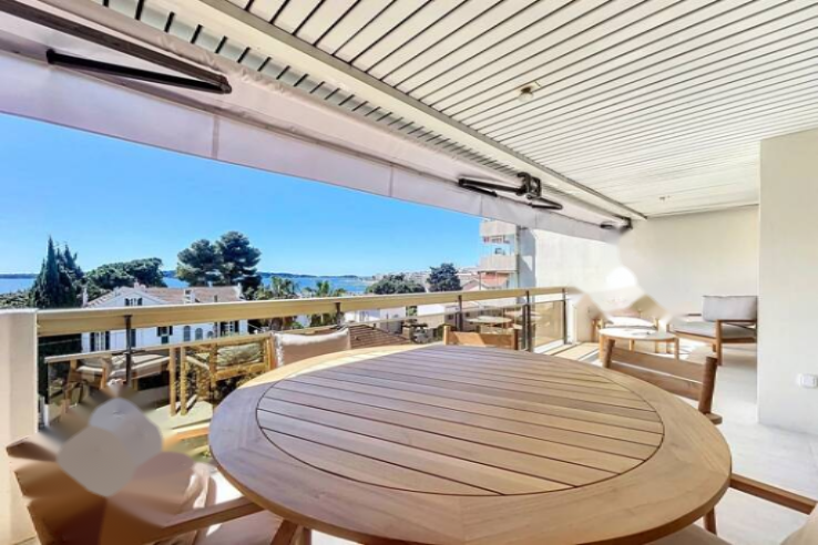 Квартира в Каннах, Франция, 98 м² - фото 1