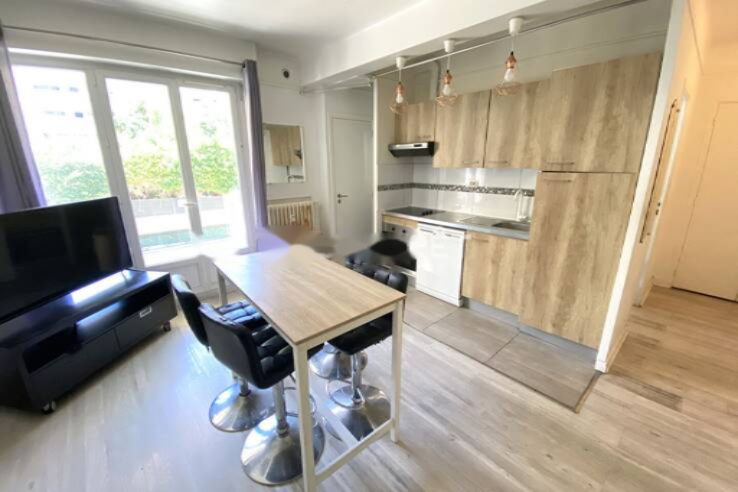 Квартира в Каннах, Франция, 56 м² - фото 1