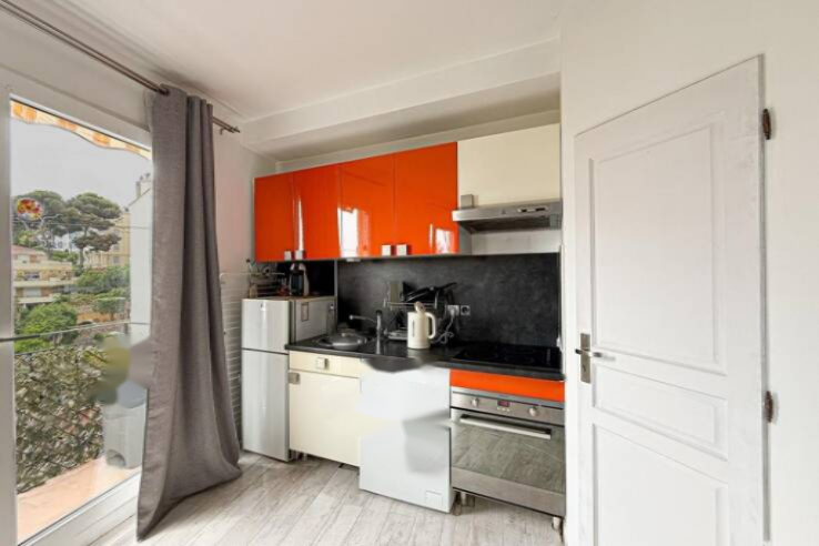 Квартира в Каннах, Франция, 23 м² - фото 2