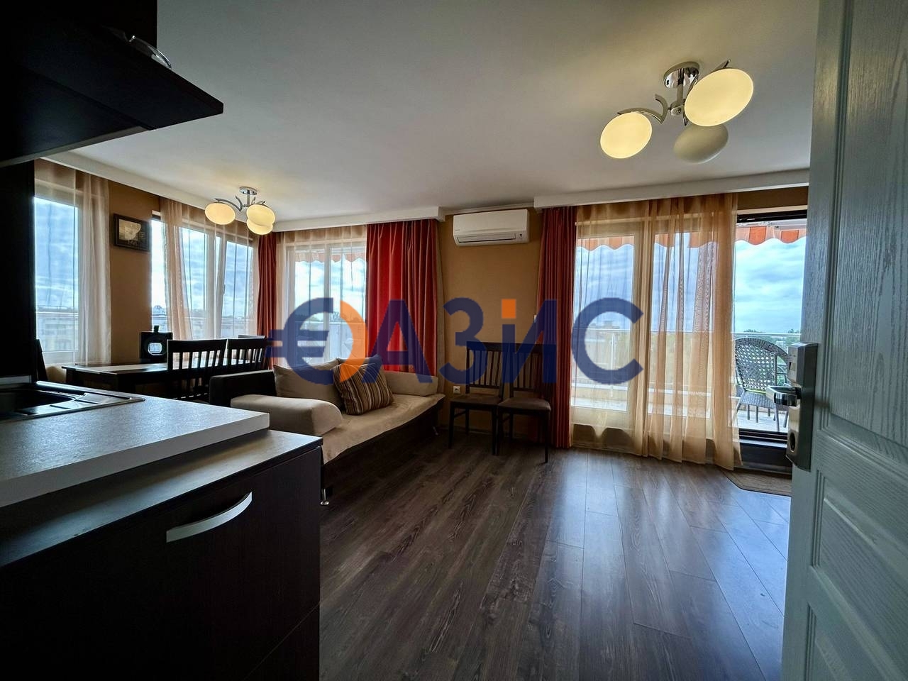 Апартаменты на Солнечном берегу, Болгария, 87 м² - фото 1